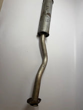 Oryginalny Opel Kadett D tłumik środkowy 852200 / 90128264